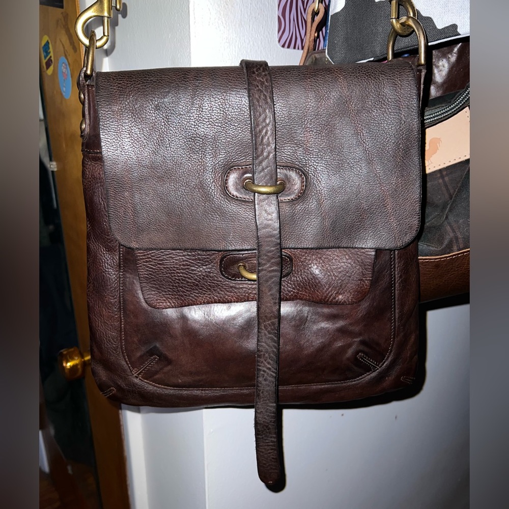 Campomaggi classic crossbody